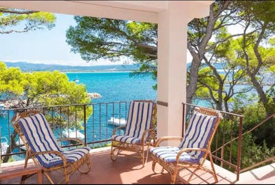 /international/it/sant-anna-arresi-sardinia-310106189038/