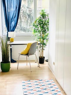 /international/it/viale-coni-zugna-milan-lombardy-310093850794/