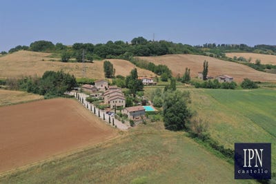 /international/it/citta-di-castello-umbria-310108954670/?lang=fr