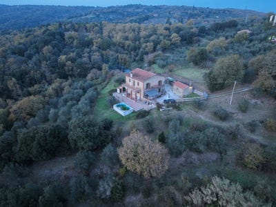 /international/it/rigomagno-tuscany-310108317081/