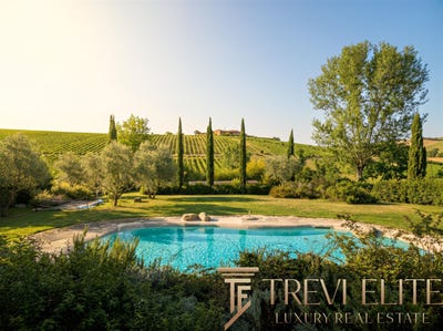 /international/it/montalcino-tuscany-310109781826/