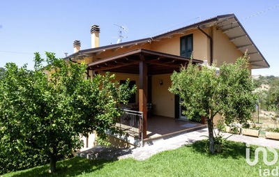 /international/it/mosciano-sant-angelo-abruzzo-310101358047/?lang=es