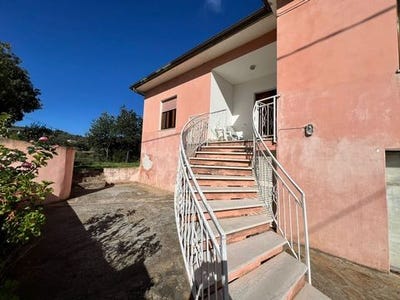 /international/it/budoni-sardinia-310103348092/