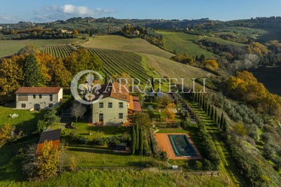 /international/it/certaldo-tuscany-310103181289/