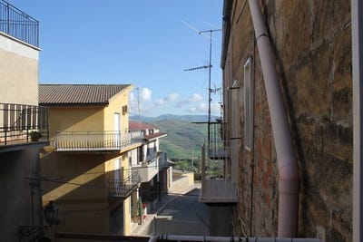 /international/it/corso-vittorio-emanuele-cianciana-sicily-310107469693/