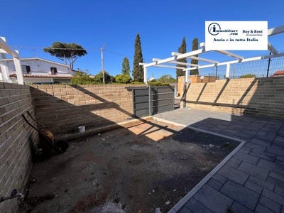 /international/it/nettuno-lazio-310107980038/?lang=fr