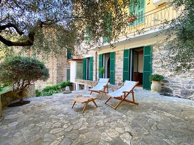 /international/it/via-san-michele-27-dolceacqua-liguria-310103538249/