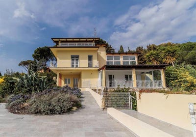 /international/it/massarosa-tuscany-310106360727/