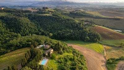 /international/it/volterra-tuscany-310108838484/?lang=th