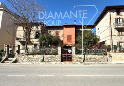 /international/it/castiglione-del-lago-umbria-310106157677/