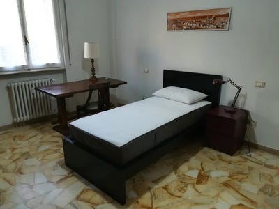 /international/it/via-caduti-di-cefalonia-florence-tuscany-310093821309/?lang=zh-cn