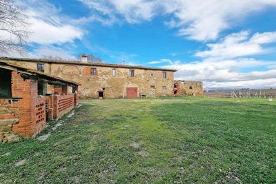 /international/it/monte-san-savino-tuscany-310106798524/