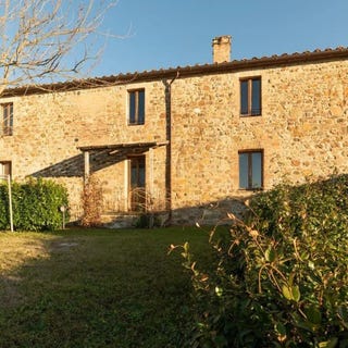 /international/it/montalcino-tuscany-310109575005/