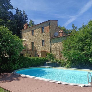 /international/it/castelnuovo-di-val-di-cecina-tuscany-310109641788/