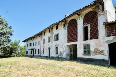 /international/it/80-via-roma-calamandrana-piedmont-310103662428/