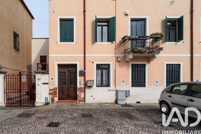 /international/it/padova-veneto-310107294144/