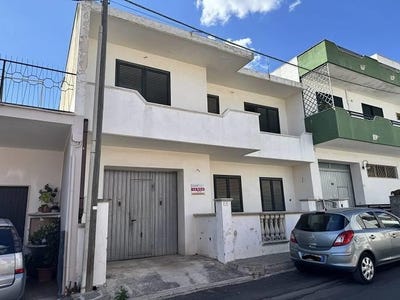 /international/it/ugento-apulia-310101060388/?lang=fr