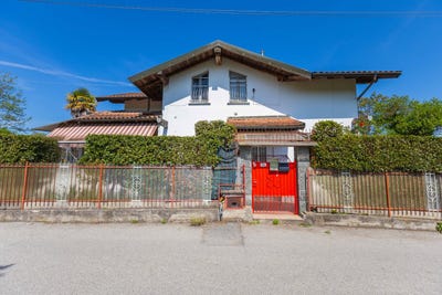 /international/it/via-vergante-39-invorio-piedmont-310108808783/