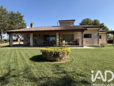 /international/it/arezzo-tuscany-310105812705/