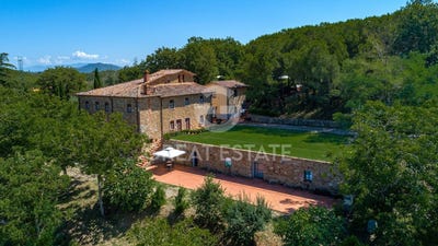 /international/it/bucine-tuscany-310106596926/