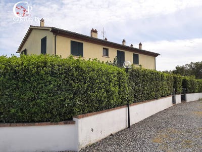 /international/it/via-giuseppe-parini-10-cecina-tuscany-310108043200/