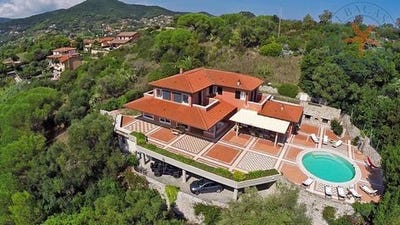 /international/it/portoferraio-tuscany-310101498323/?lang=id