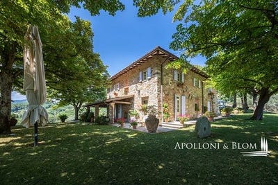 /international/it/via-del-bello-vaiano-tuscany-310104805695/