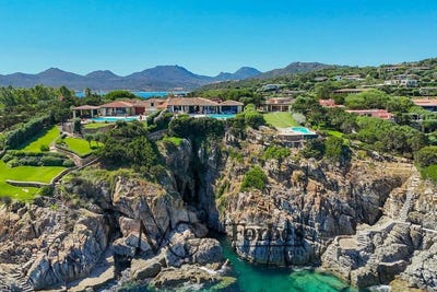 /international/it/porto-rotondo-sardinia-310109638750/