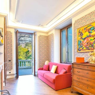 /international/it/luino-lombardy-310107793253/
