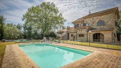 /international/it/cortona-tuscany-310109177253/