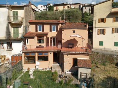 /international/it/46-via-biagio-milanesi-tosi-tuscany-310108213032/?lang=it
