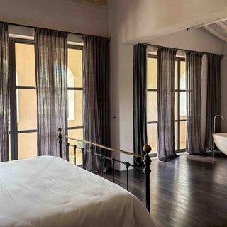 /international/it/buonconvento-tuscany-310108407429/