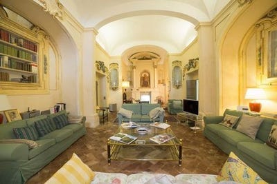 /international/it/castello-di-belcaro-siena-campania-310108271196/