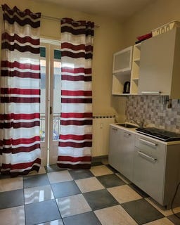 /international/it/piazza-borgo-dora-turin-piedmont-310104203583/