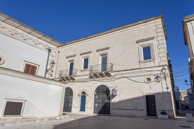 /international/it/lizzano-apulia-310106711509/
