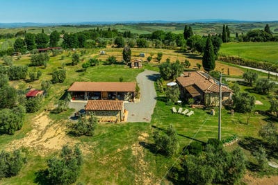 /international/it/san-quirico-d-orcia-tuscany-310119972920/
