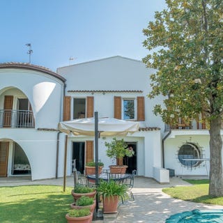/international/it/fano-marche-310107743604/