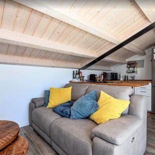 /international/it/desenzano-del-garda-lombardy-310107744307/