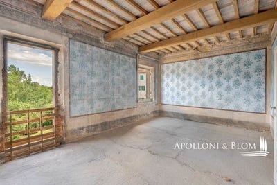 /international/it/via-vittorio-emanuele-sinalunga-tuscany-310101710635/