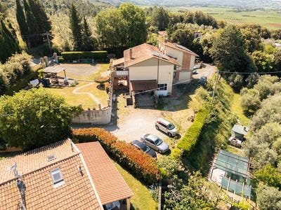 /international/it/santa-luce-tuscany-310108088443/