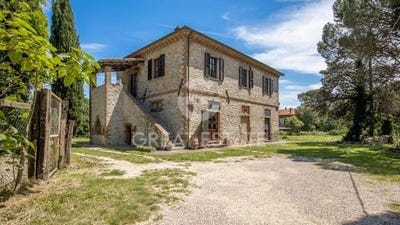 /international/it/castiglione-del-lago-umbria-310098770901/