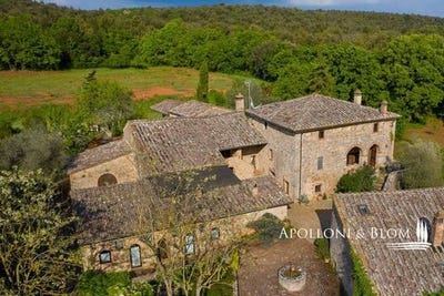 /international/it/sovicille-tuscany-310101710724/