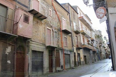 /international/it/corso-vittorio-emanuele-cianciana-sicily-310107324416/