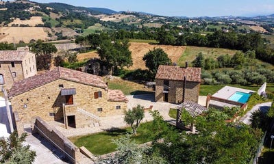 /international/it/apiro-apiro-marche-310104132001/?lang=pt