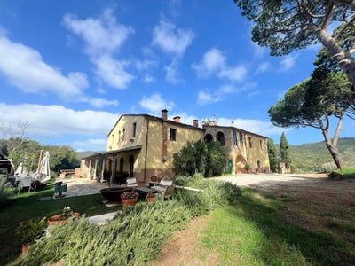 /international/it/massa-marittima-tuscany-310107186011/