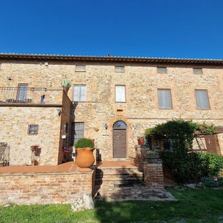 /international/it/citta-della-pieve-umbria-310108317839/