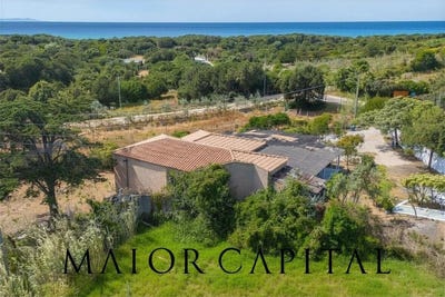 /international/it/badesi-sardinia-310108317011/