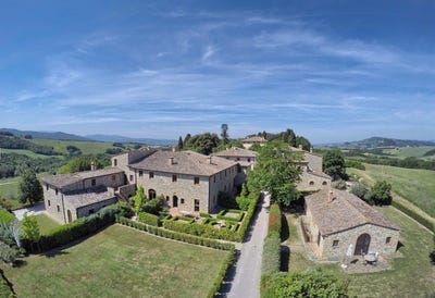 /international/it/volterra-tuscany-120092125592/