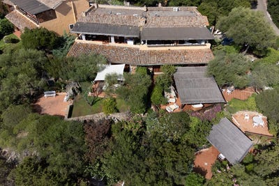 /international/it/olbia-sardinia-310099732330/