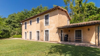 /international/it/castiglione-in-teverina-lazio-310108131186/